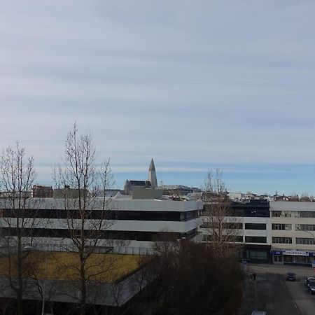 Beautiful Flat In Downtown Reykjavik With A Veiw Apartment Exterior photo