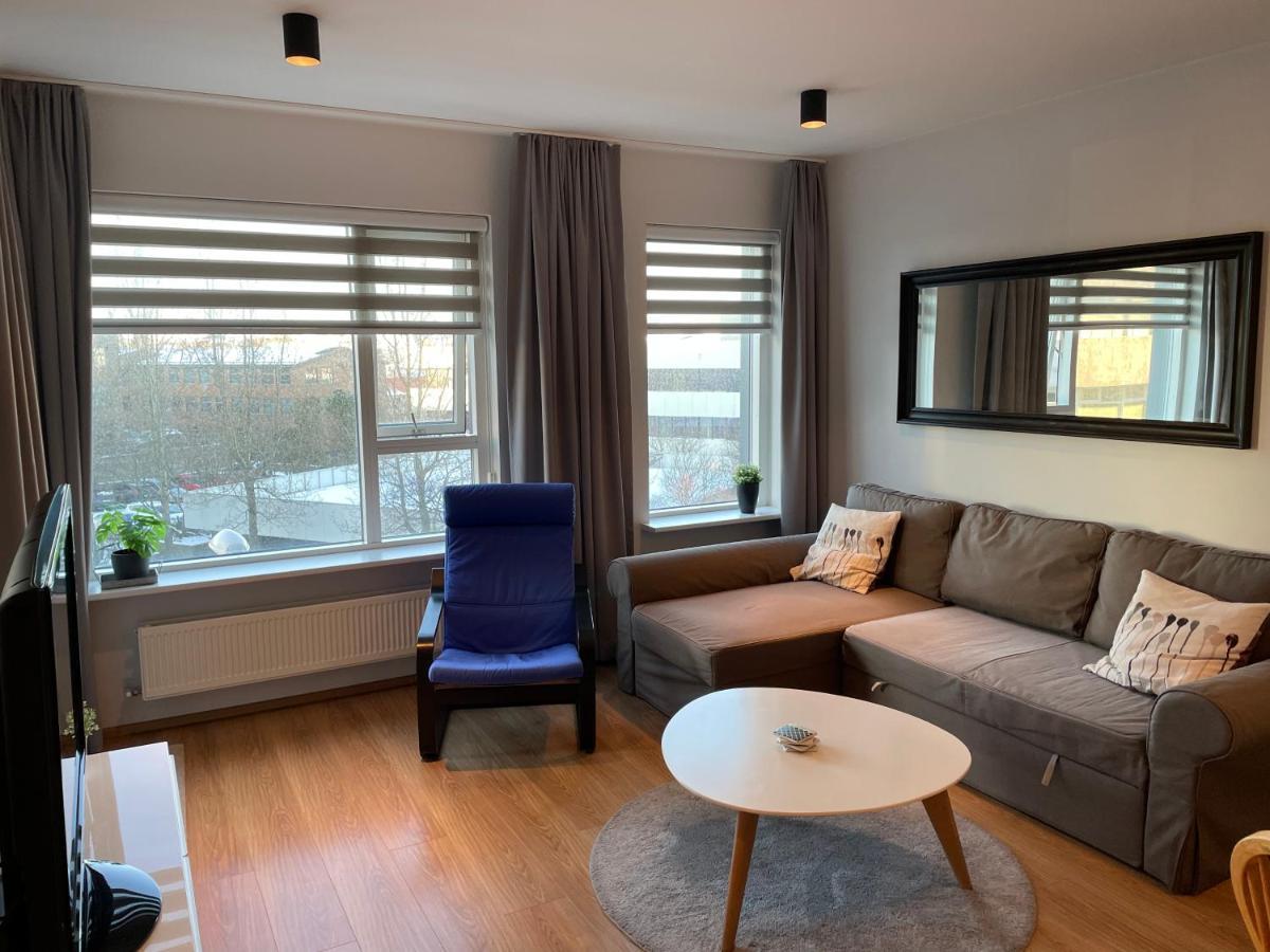 Beautiful Flat In Downtown Reykjavik With A Veiw Apartment Exterior photo